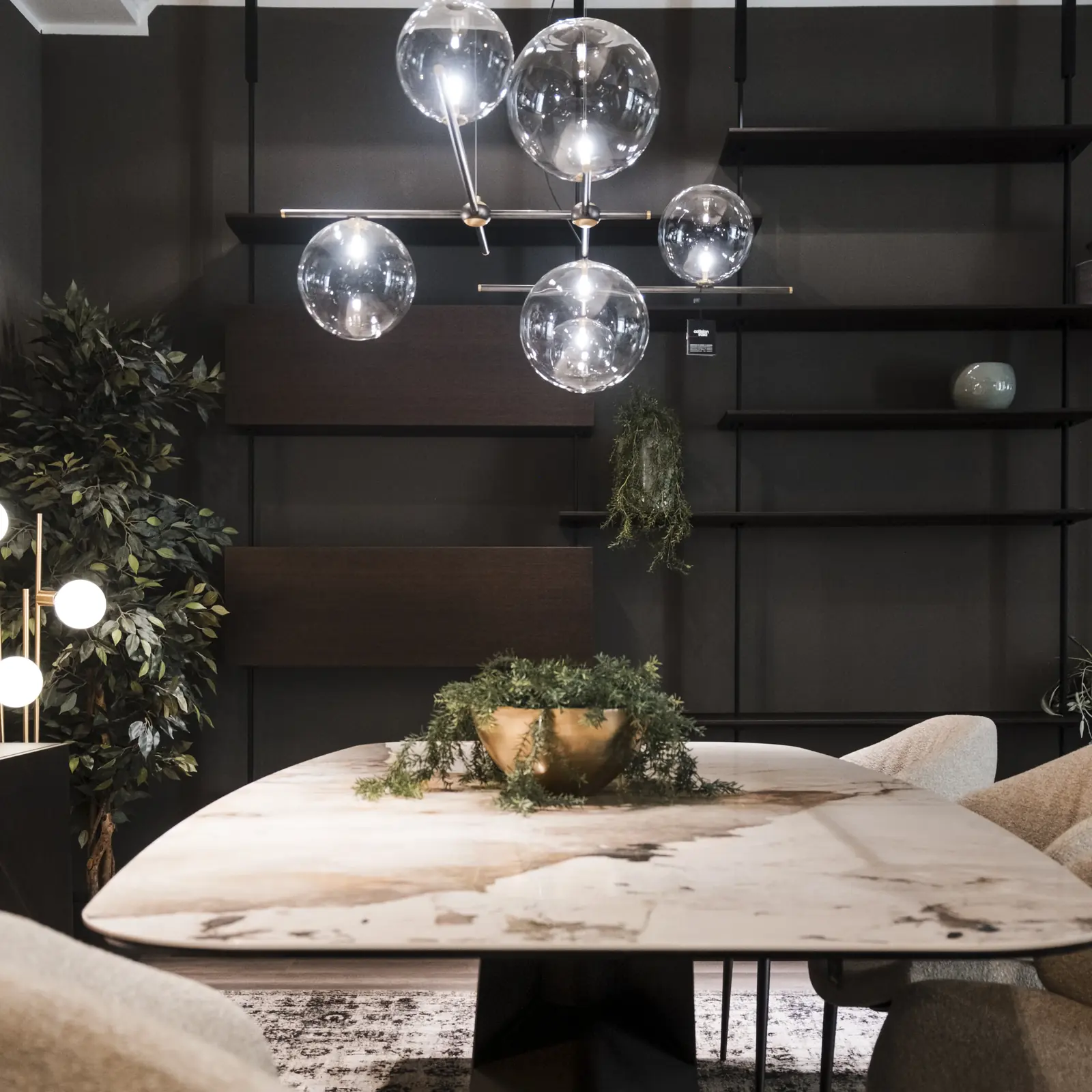 Showroom Cattelan