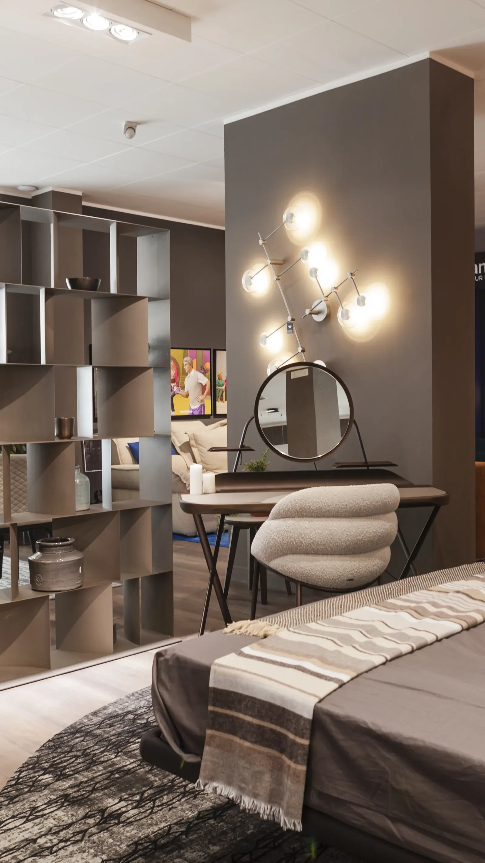 Showroom Cattelan